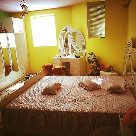 Two Bedroom Townhouse Mika ルセ エクステリア 写真